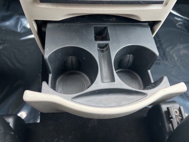 Used 2017 Dodge Grand Caravan SE image 31