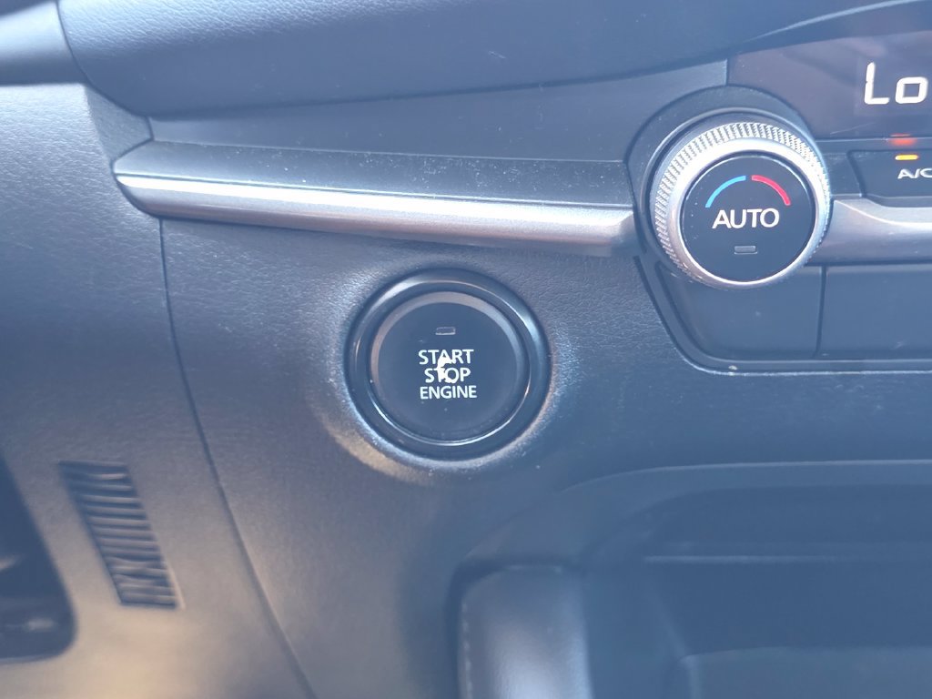 Used 2024 MAZDA MAZDA3 s FWD image 28