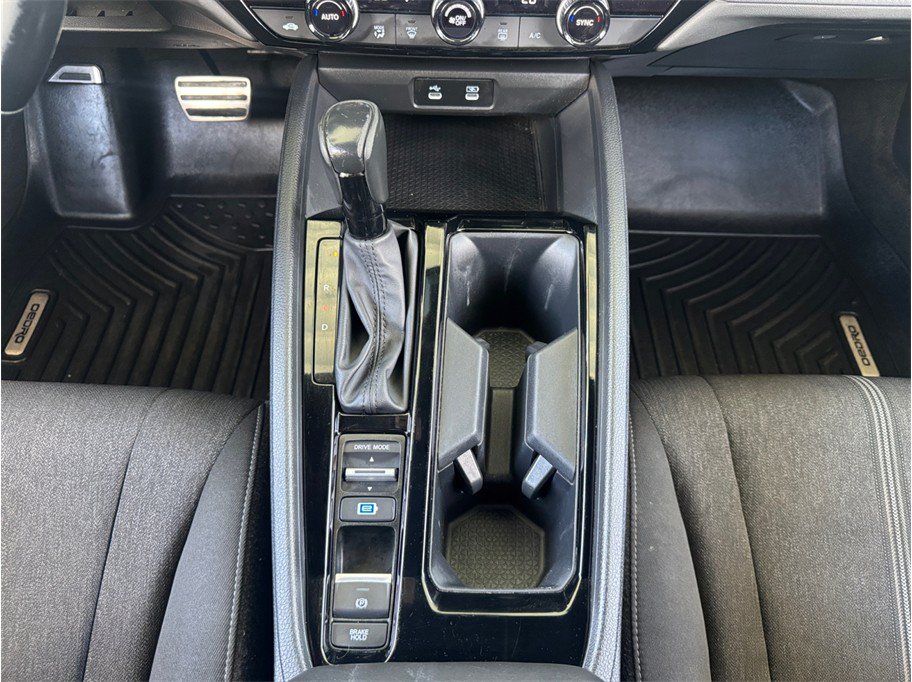 Used 2023 Honda Accord Sport image 12