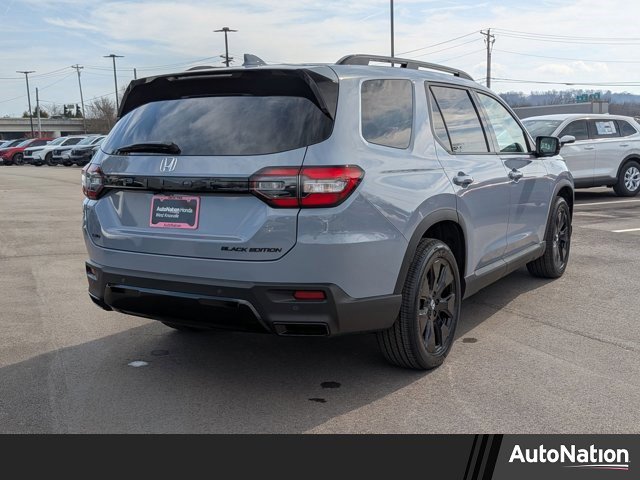 New 2026 Honda Pilot Touring image 1