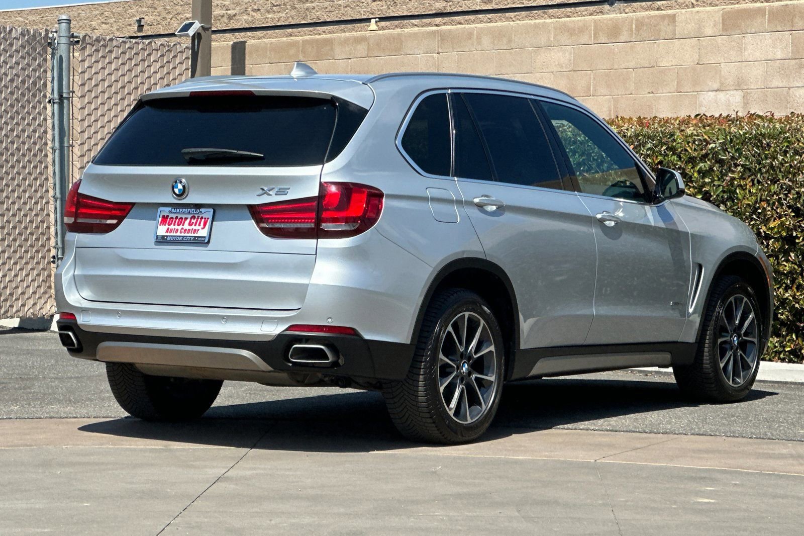 Used 2018 BMW X5 sDrive35i image 4