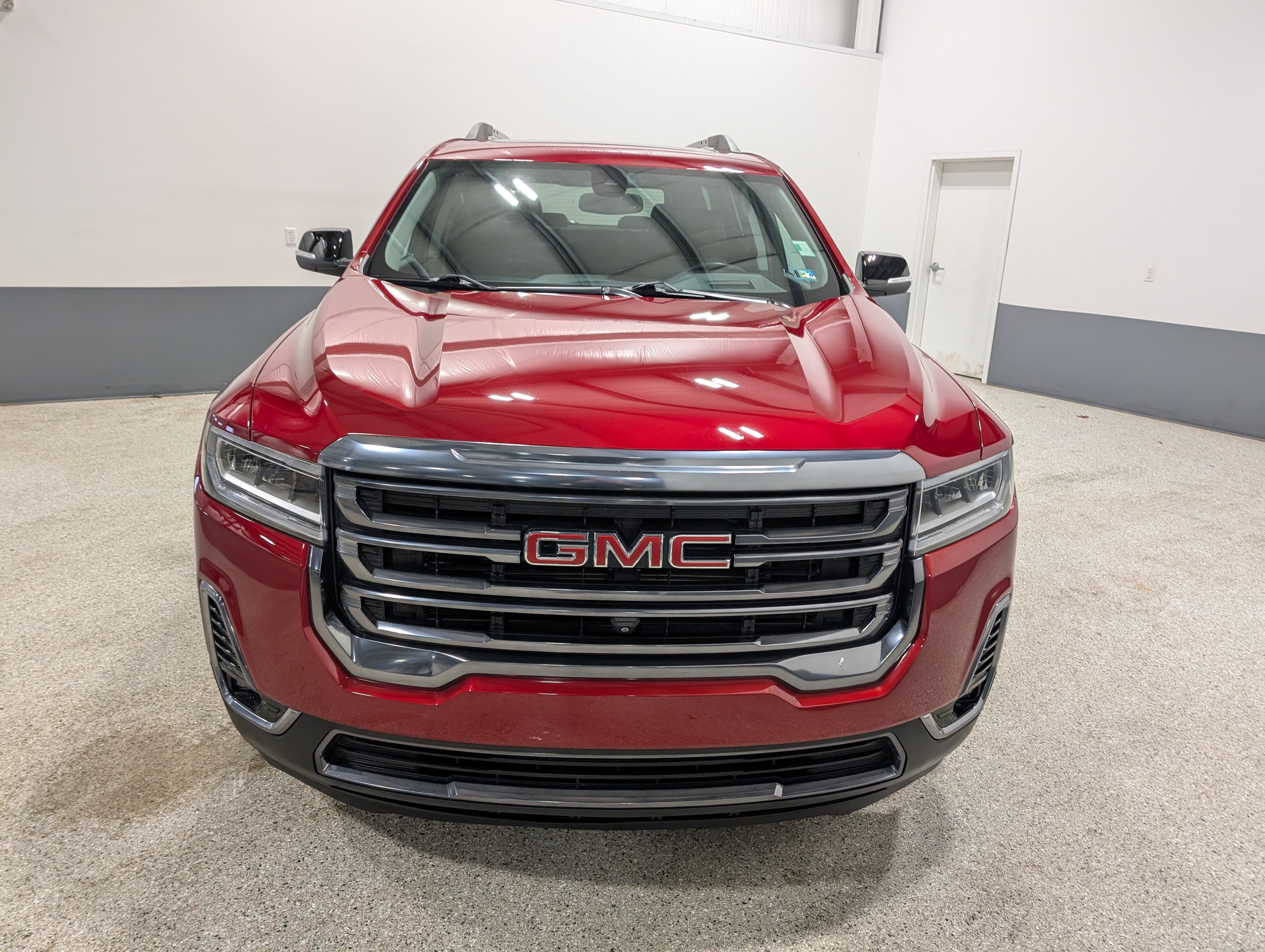 Used 2023 GMC Acadia AT4 w/ Technology Package AWD/4WD image 8