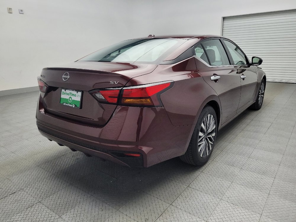 Used 2024 Nissan Altima 2.5 SV image 9