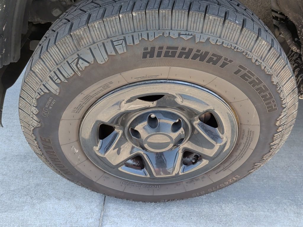 Used 2018 Toyota Tacoma SR w/ SR Convenience Package RWD image 11