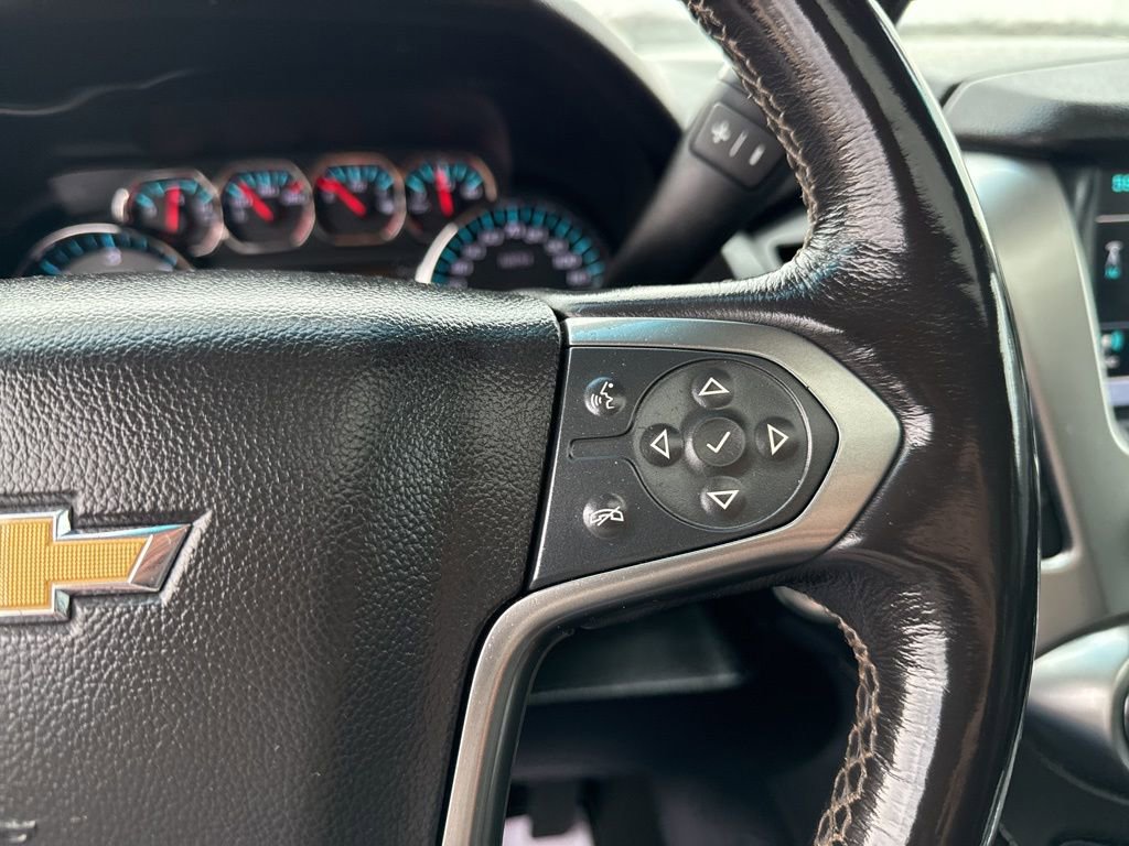 Used 2018 Chevrolet Suburban Premier AWD/4WD image 37