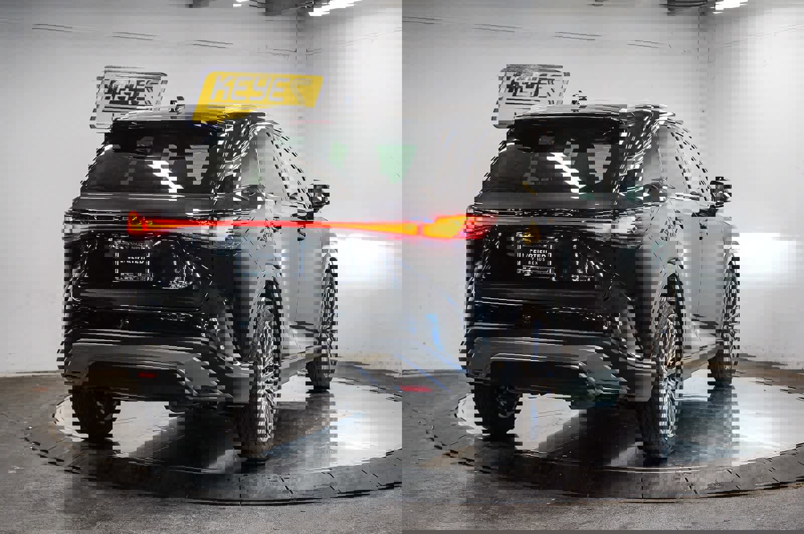 Used 2024 Lexus RX 350 FWD image 4