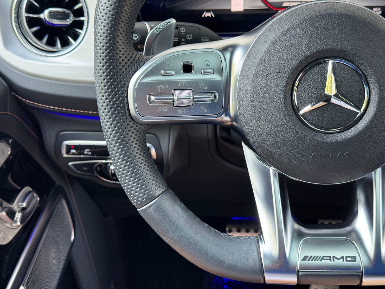 Used 2022 Mercedes-Benz G 63 AMG Squared w/ AMG Night Package Plus image 27