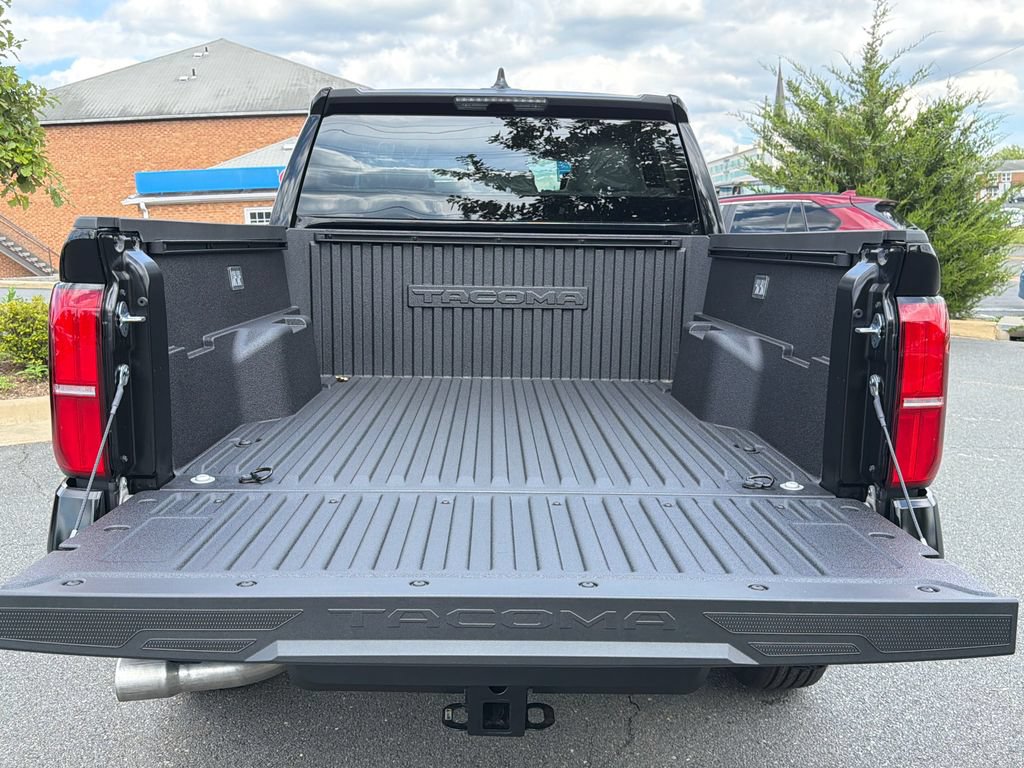 New 2026 Toyota Tacoma SR5 AWD/4WD image 5