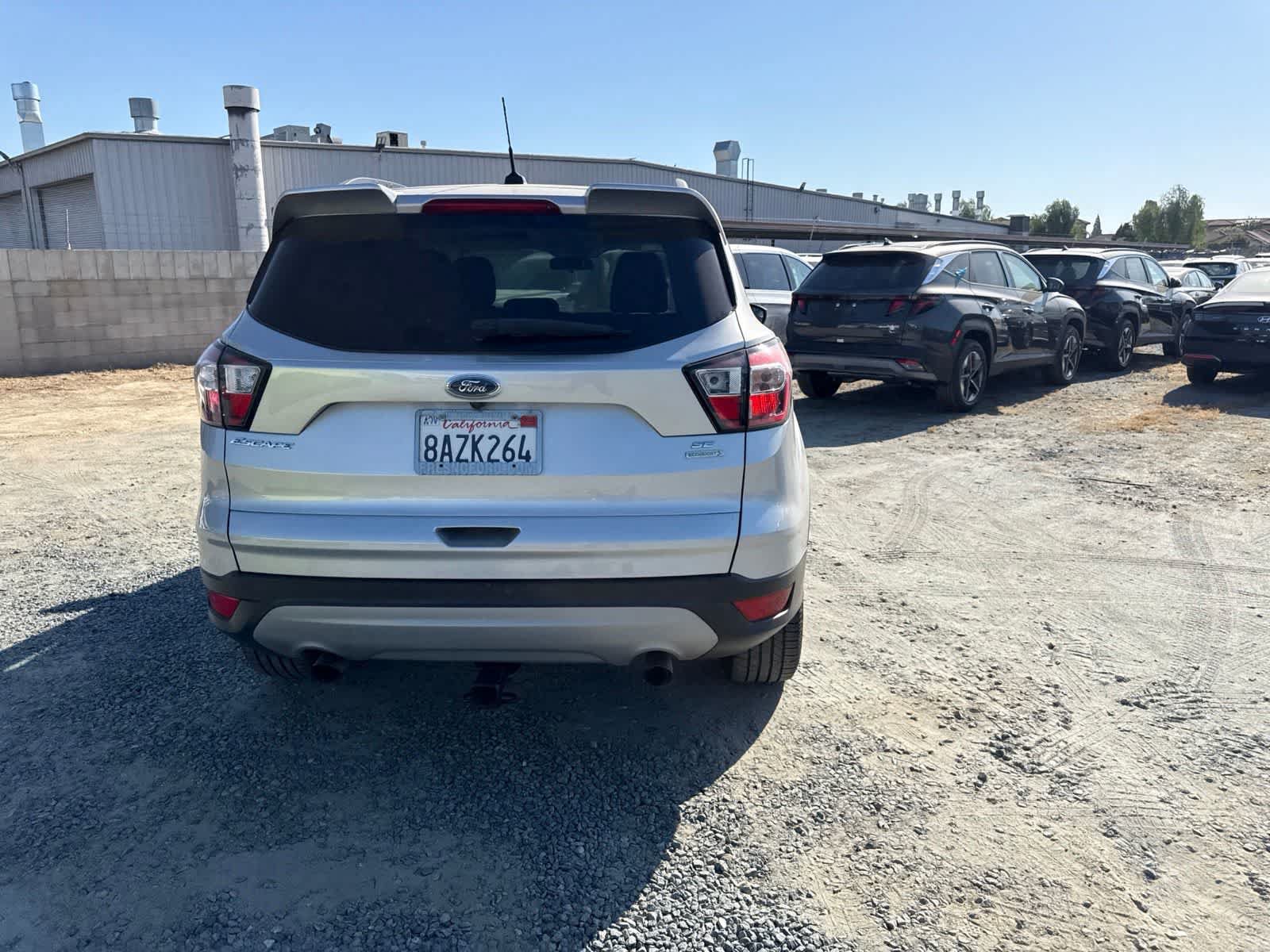 Used 2018 Ford Escape SE FWD image 6