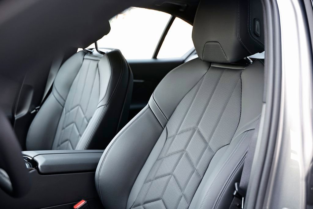 New 2026 BMW 530i w/ Premium Package image 21