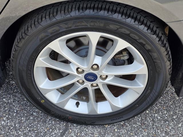 Used 2020 Ford Fusion SE w/ Fleet SE Value Package image 35