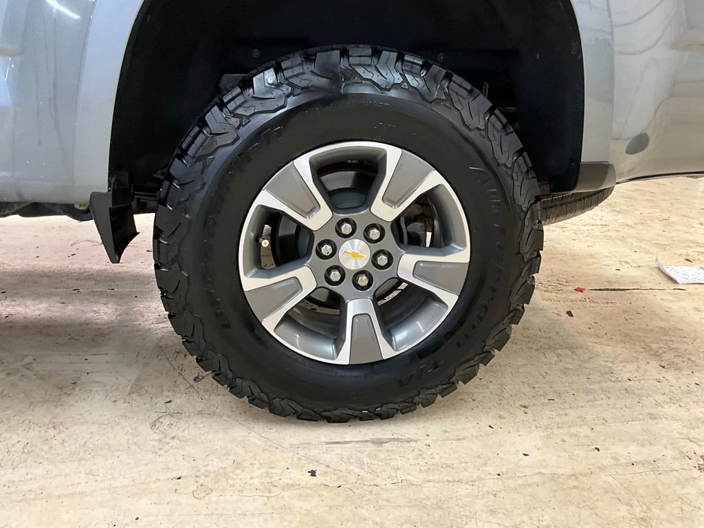 Used 2020 Chevrolet Colorado Z71 image 16