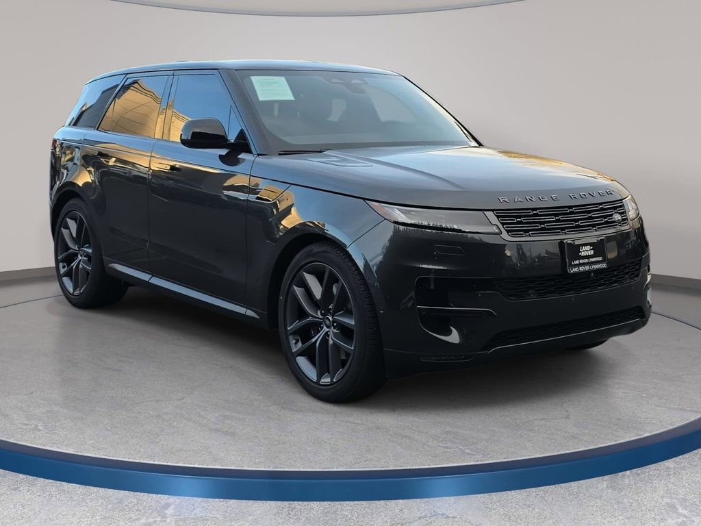 Used 2024 Land Rover Range Rover Sport SE image 4
