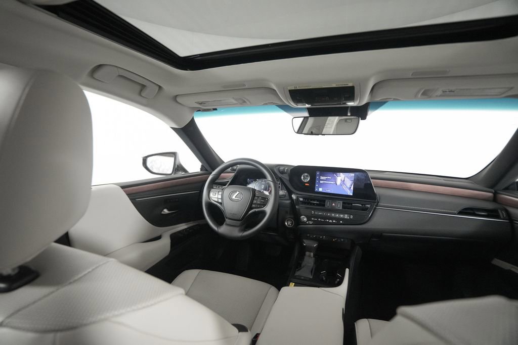 Certified 2025 Lexus ES 350 w/ Premium Package image 16