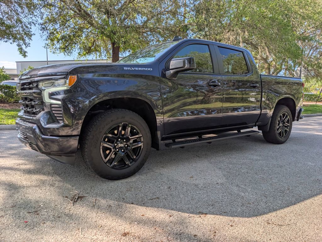 Used 2024 Chevrolet Silverado 1500 RST w/ Convenience Package II image 3