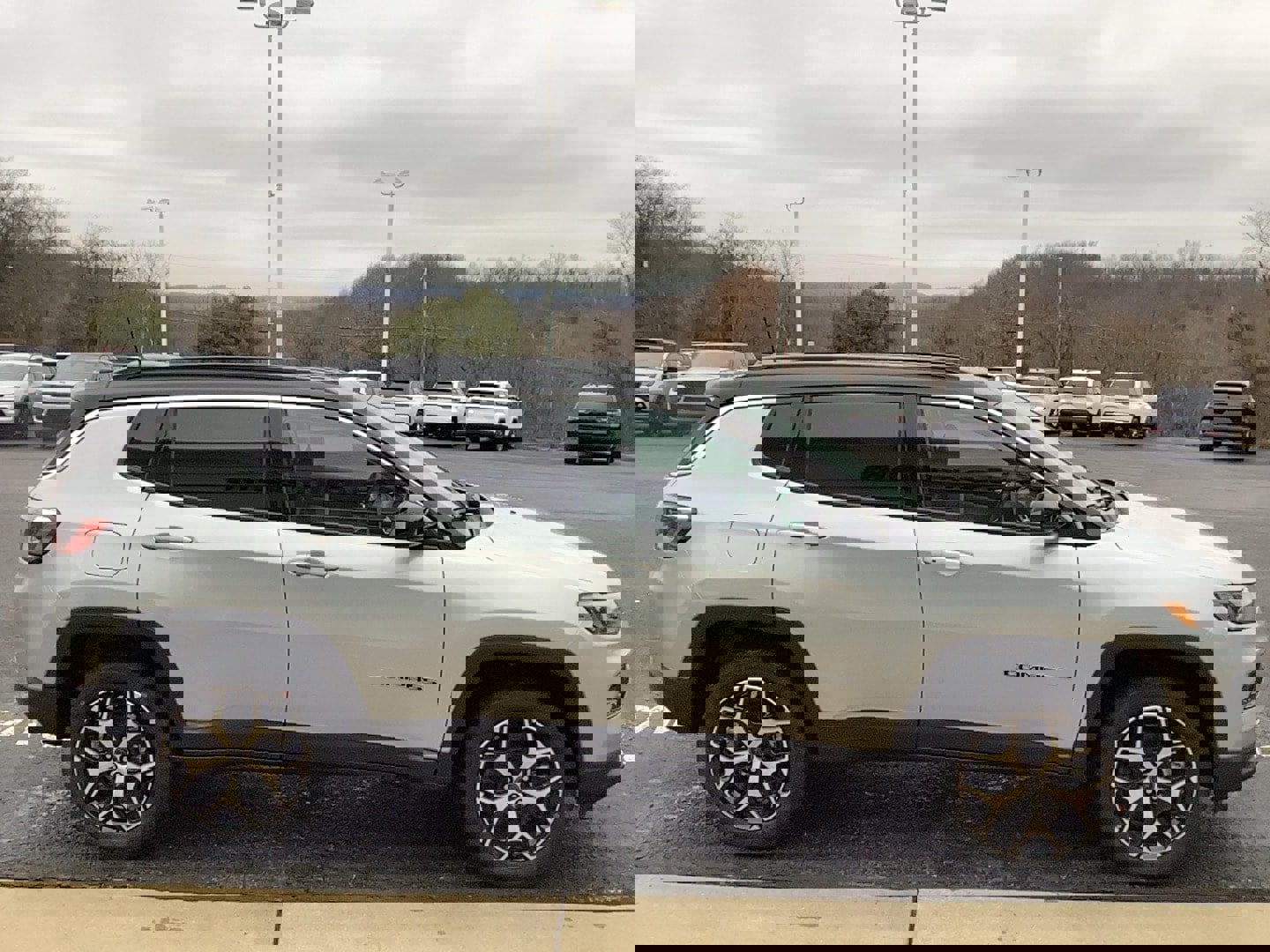 New 2026 Jeep Compass Limited image 4