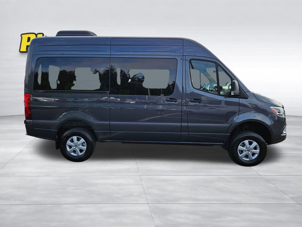 Used 2024 Mercedes-Benz Sprinter 2500 image 6