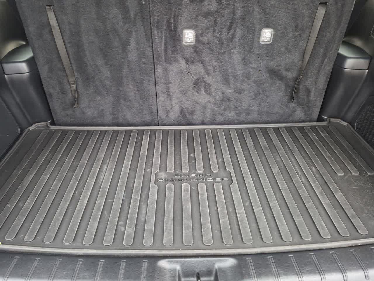 Used 2024 Toyota Grand Highlander AWD image 27