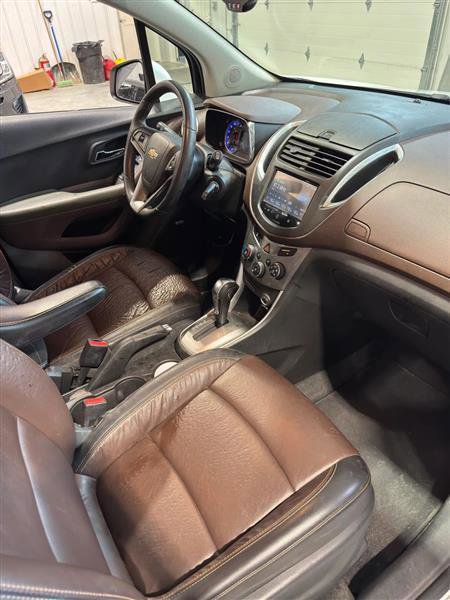 Used 2015 Chevrolet Trax LTZ AWD/4WD image 19