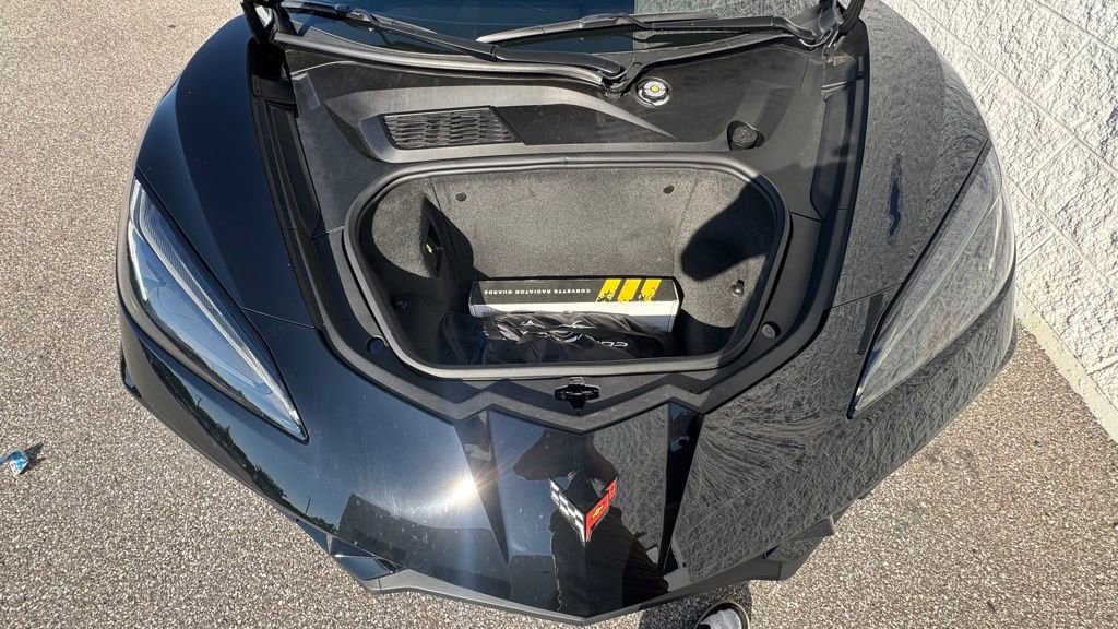 Used 2023 Chevrolet Corvette Stingray Premium Conv w/ Z51 Performance Package RWD image 10