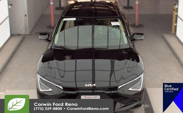 Used 2025 Kia EV6 Wind AWD/4WD image 2