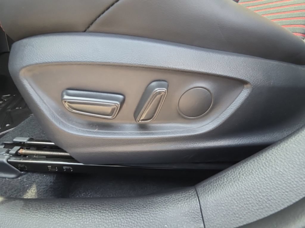 Used 2025 Toyota Corolla XSE FWD image 22