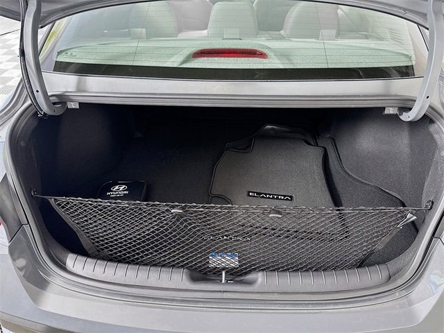 New 2025 Hyundai Elantra SEL image 26