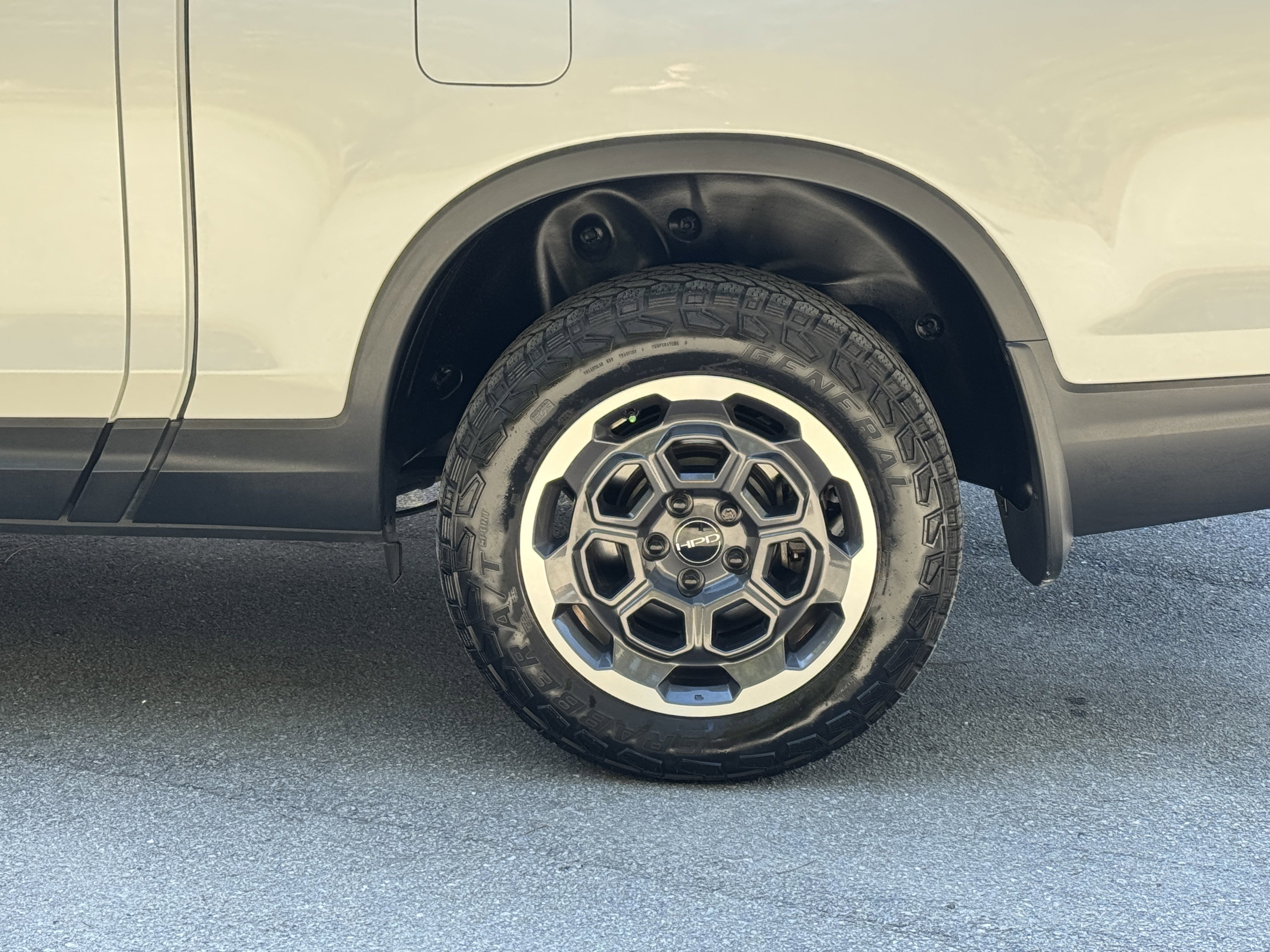 Used 2024 Honda Ridgeline Black Edition image 11