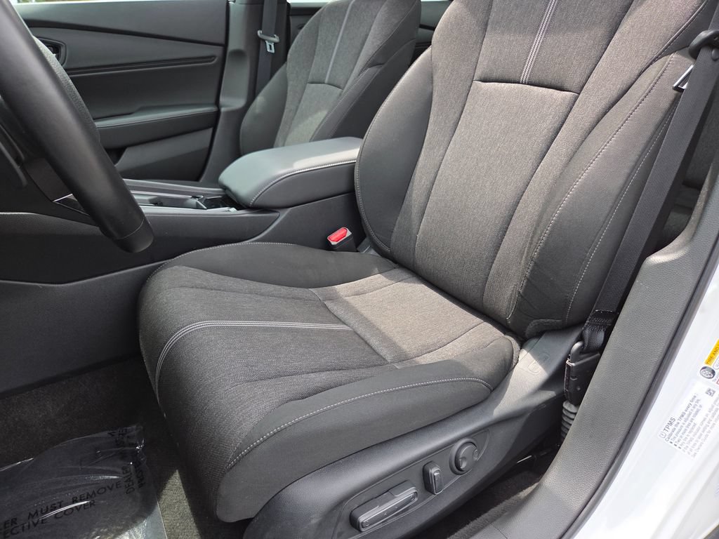 Certified 2023 Honda Accord Sport image 29