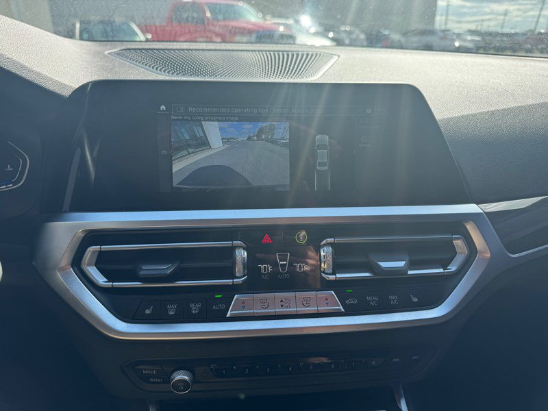 Used 2021 BMW 330i xDrive PREMIUM/WINTER w/ Convenience Package image 14