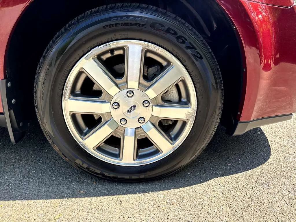 Used 2008 Ford Taurus SEL AWD/4WD image 23