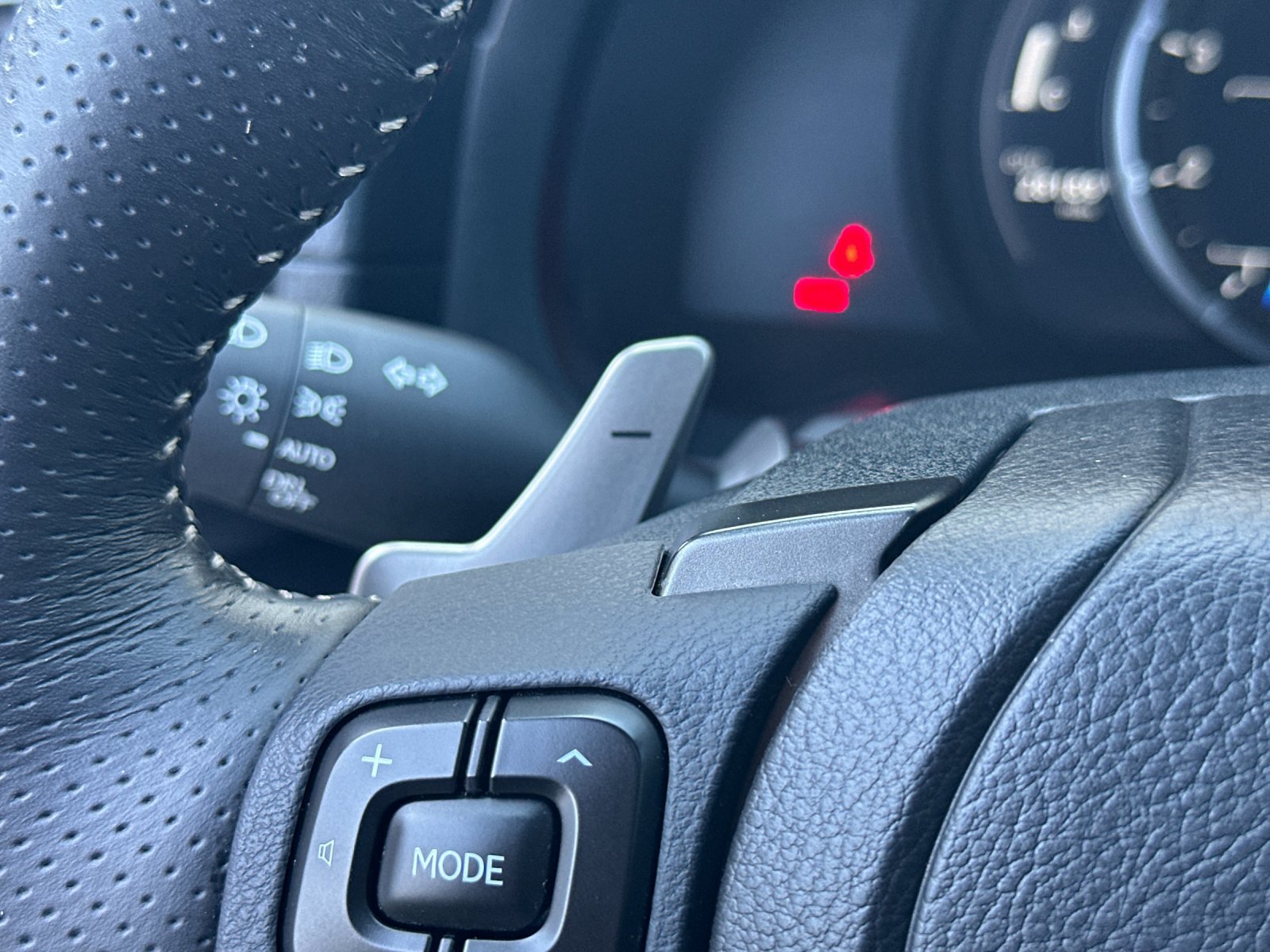 Used 2023 Lexus IS 350 F Sport w/ Accessory Package 2 RWD image 28
