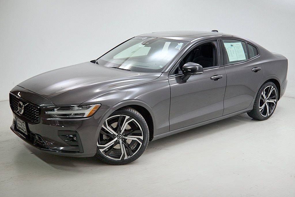 Used 2023 Volvo S60 B5 Ultimate image 3