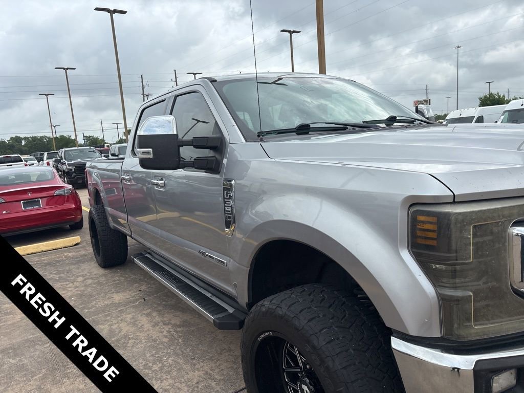 Used 2021 Ford F350 XLT w/ XLT Premium Package AWD/4WD image 8