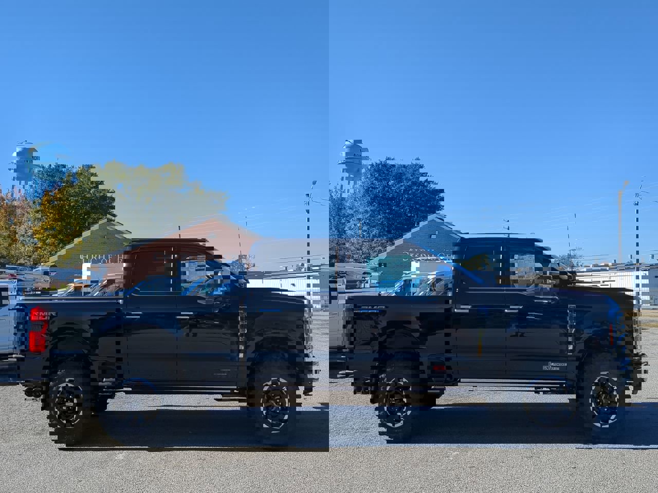 New 2026 Ford F350 Platinum w/ Platinum Plus Package video 2