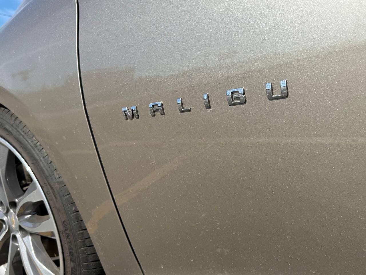 Used 2023 Chevrolet Malibu LT w/ Driver Confidence Package FWD image 18