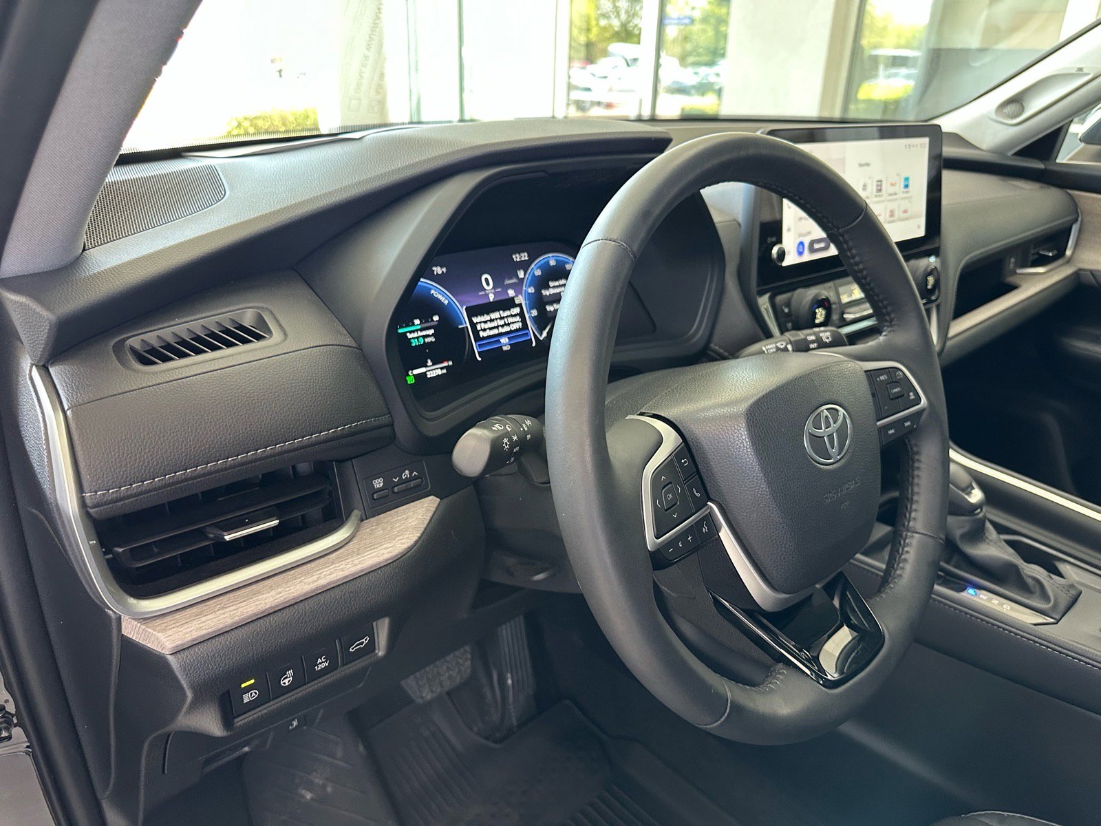 Used 2024 Toyota Grand Highlander Limited image 19