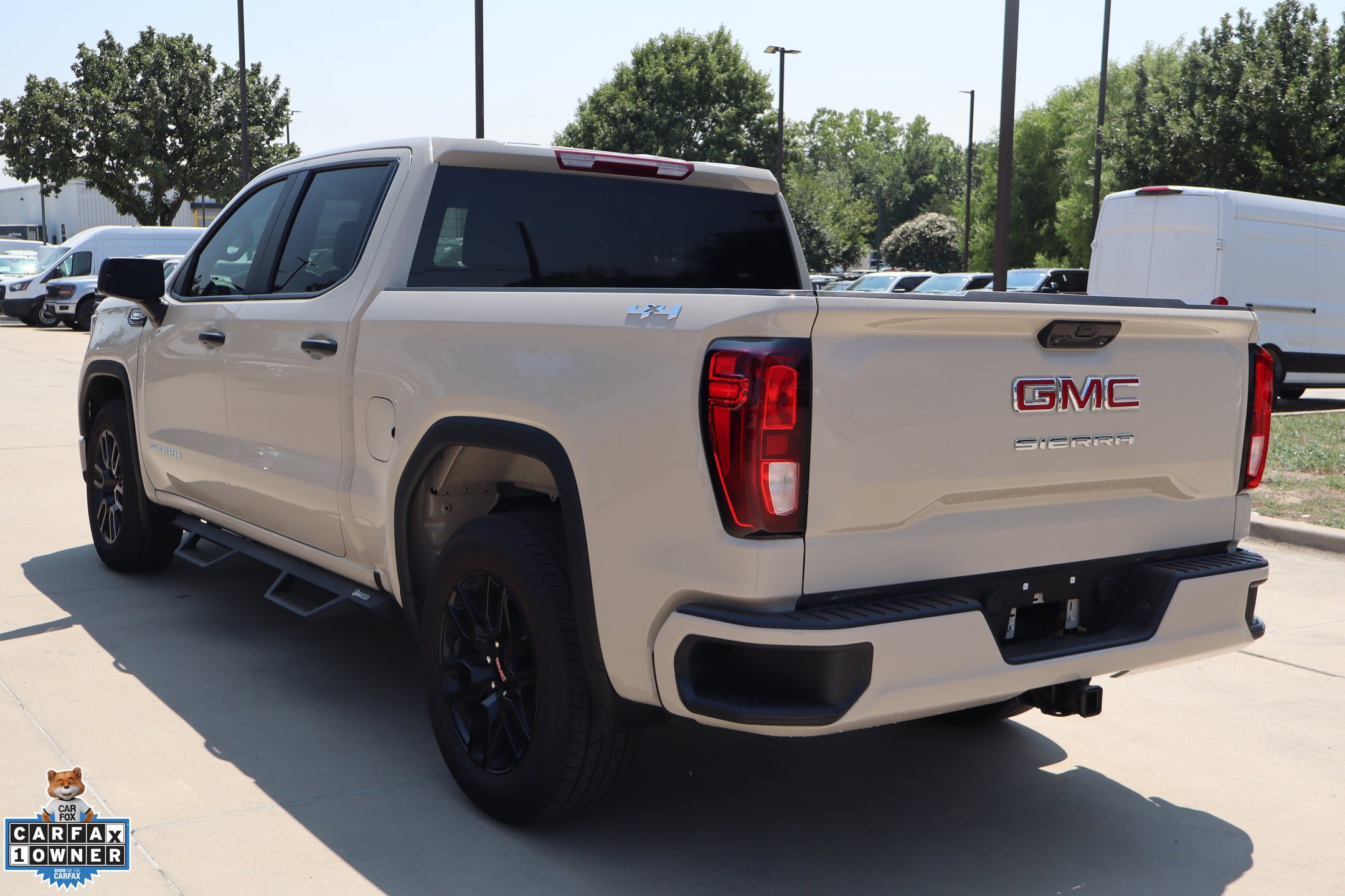 Used 2026 GMC Sierra 1500 Pro w/ Graphite Edition AWD/4WD image 7