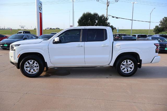 Certified 2024 Nissan Frontier SV w/ SV Convenience Package RWD image 2
