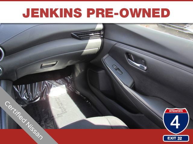 Certified 2024 Nissan Sentra SV image 17