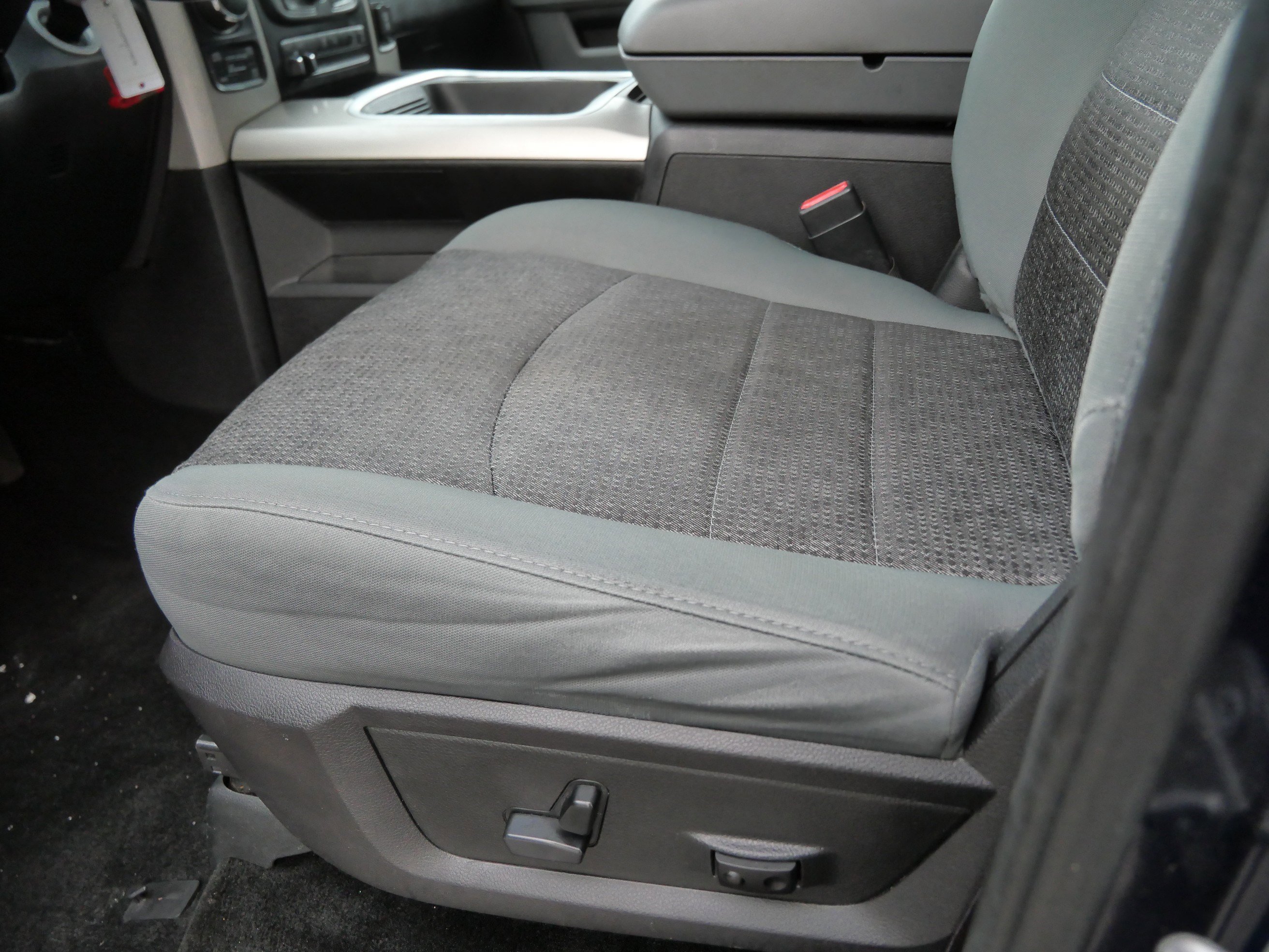 Used 2016 RAM 1500 Big Horn image 20