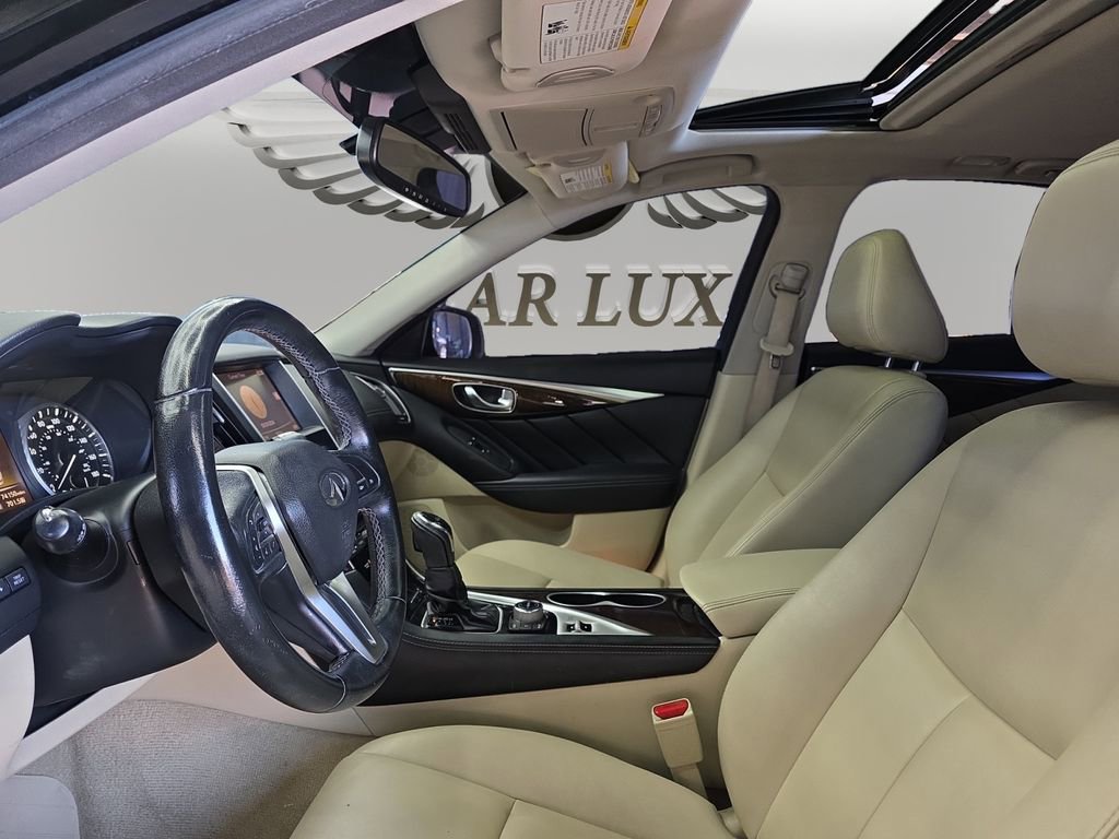Used 2019 INFINITI Q50 Luxe image 9