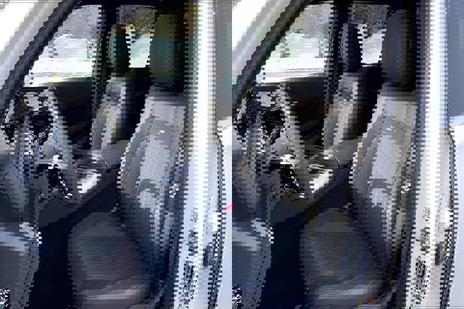 Used 2025 Mercedes-Benz GLE 63 AMG S image 9