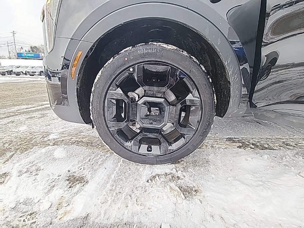Used 2025 Kia Sorento SX Prestige image 22