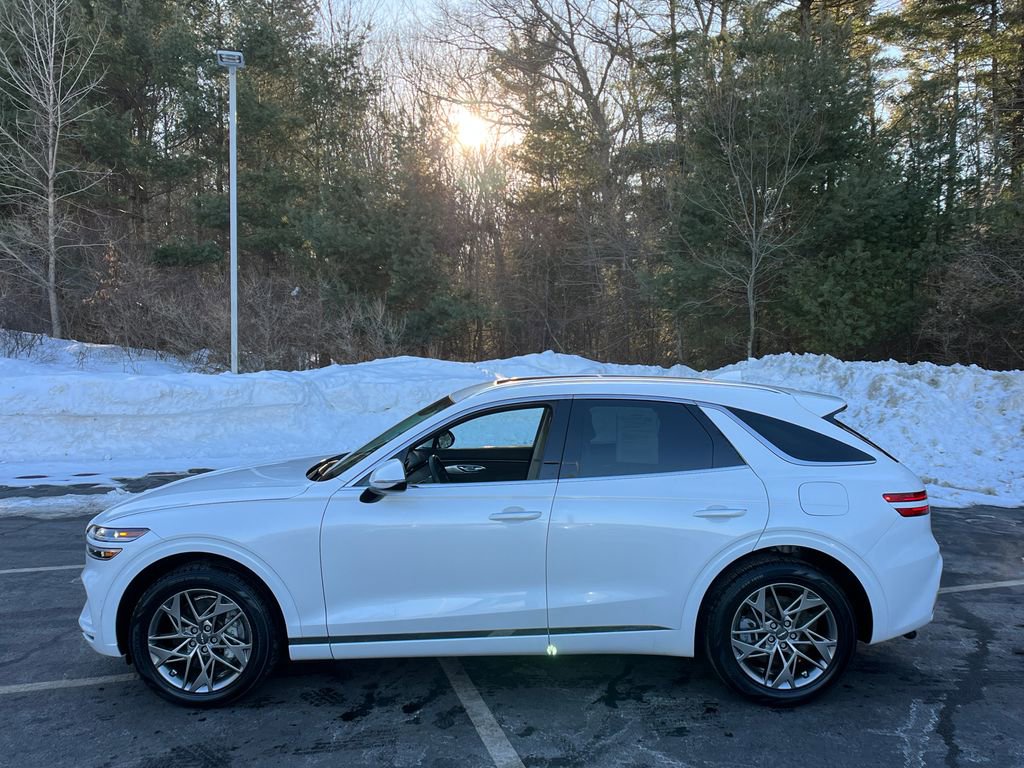 Used 2023 Genesis GV70 2.5T w/ Select Package image 2