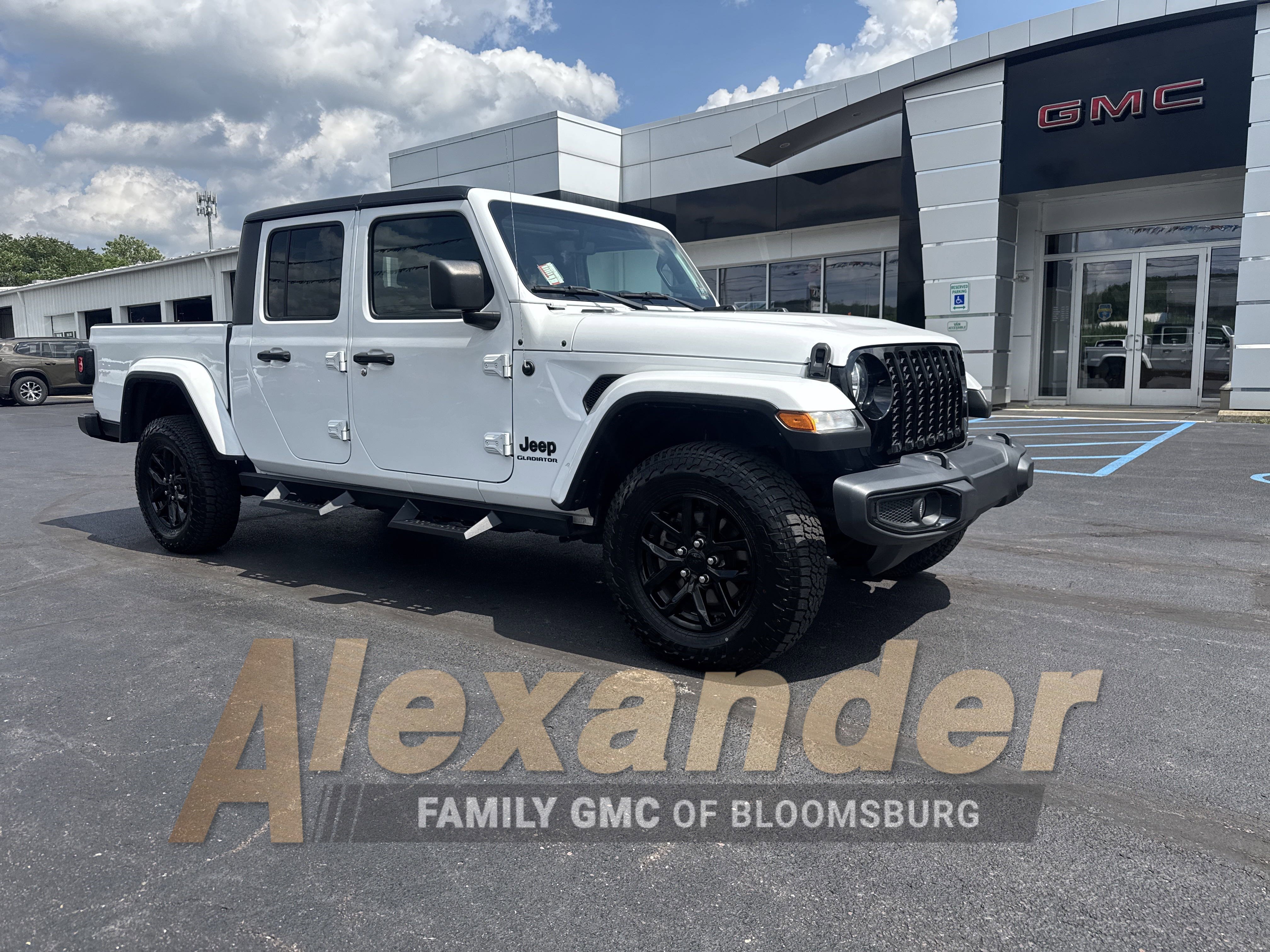 Used 2022 Jeep Gladiator Sport