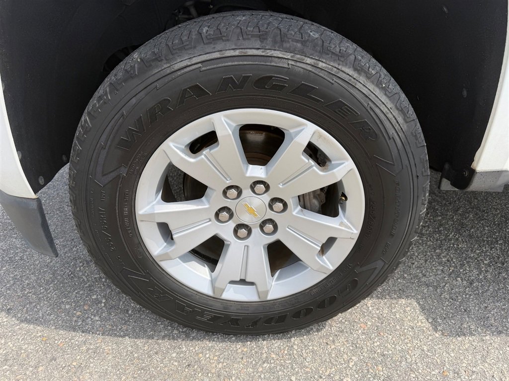 Used 2020 Chevrolet Colorado LT w/ LT Convenience Package RWD image 9