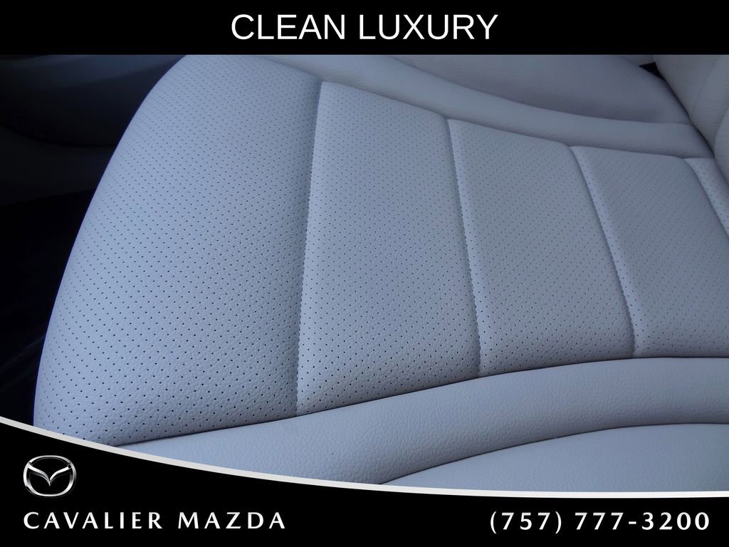 Used 2022 Mercedes-Benz GLC 300 4MATIC image 43
