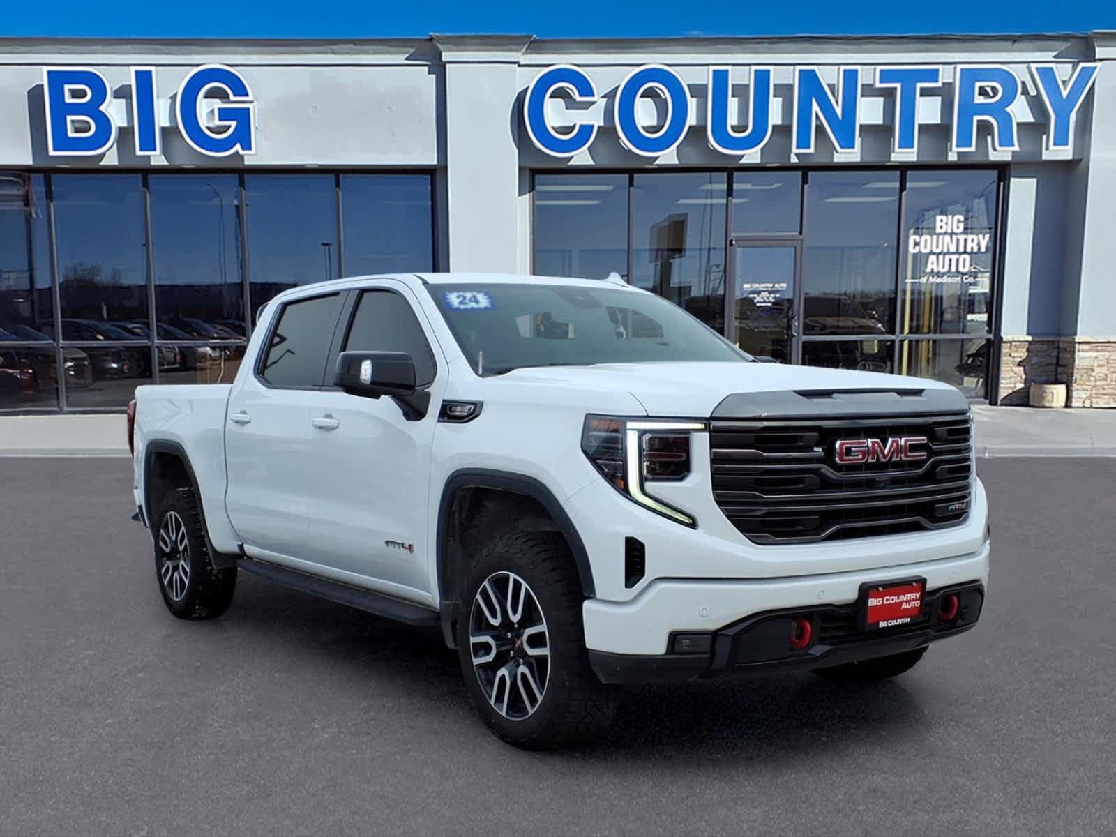 Used 2024 GMC Sierra 1500 AT4 w/ Technology Package image 7