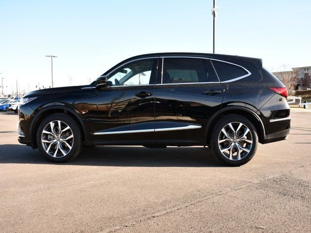 Used 2023 Acura MDX FWD w/ Technology Package image 4